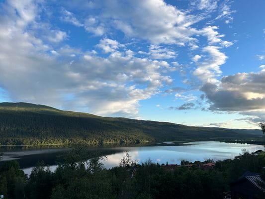 Mysig lägenhet vid kabinbanan, 500 m till centrum