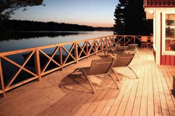 Paradis Tjust skärgård 5 meter till hav El-bil
