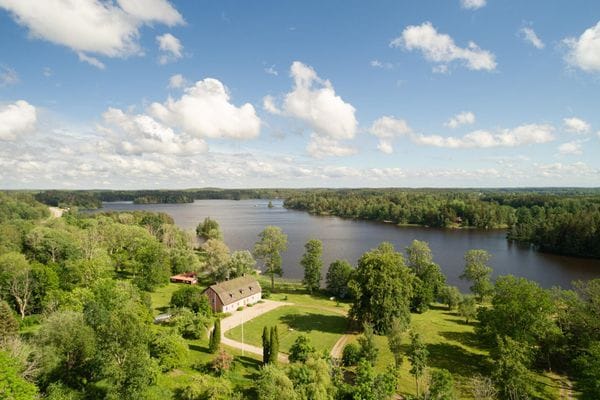 Sjövillor | Privat strand och bastu | Holbonäs - Bild 2