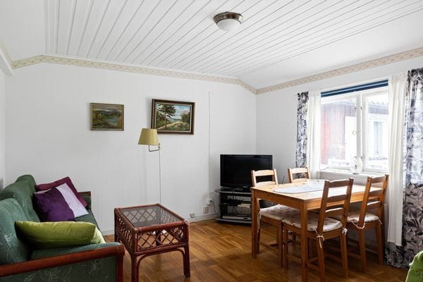 Sjövillor | Privat strand och bastu | Holbonäs - Bild 21