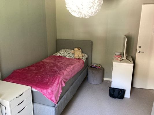 Mysigt hus på Själsö, nära till havet - Bild 14