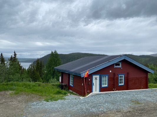 Mysig fjällstuga med utsikt i Stora Blåsjön - Bild 24