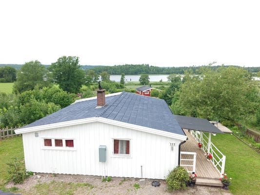 Charmig villa med sjöutsikt över Anten – Gräfsnäs - Bild 15