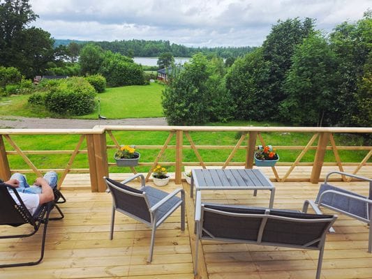 Charmig villa med sjöutsikt över Anten – Gräfsnäs - Bild 16
