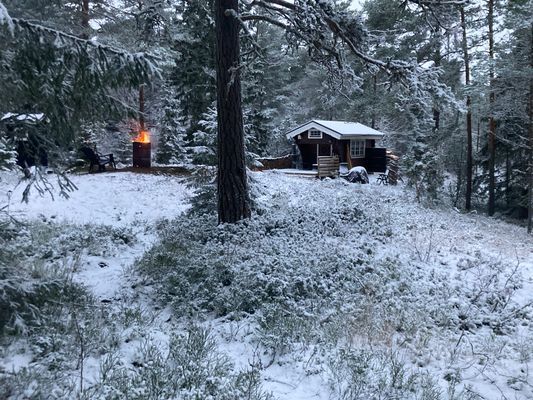 Mysig,enkel liten stuga utan el - Bild 4