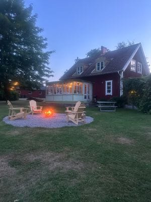 Mysig stuga på gård med bastu & eldplats - Bild 2
