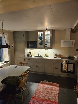 Charmigt hus med bastu nära Bydalen – 6 bäddar - Bild 4
