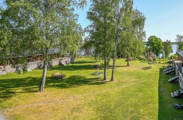 Sommaridyll på Adelsö: modern stuga nära Mälaren - Bild 15