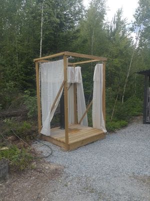 Friggebod med bastu och egen brygga vid sjö - Bild 18