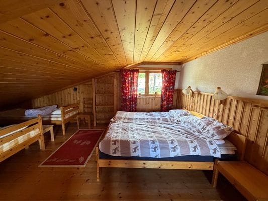 Idre fjäll! Mitt i backen ski in ski out. HUS A - Bild 11