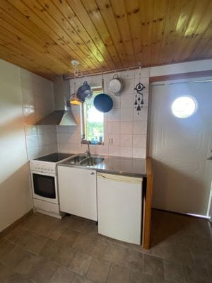 Del i charmigt gårdshus intill Östersjön - Bild 7