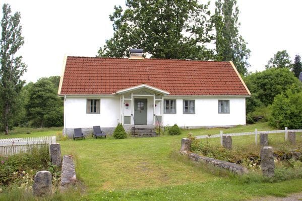 Mysigt hus i natursköna Bjärnum- nära sjö och skog