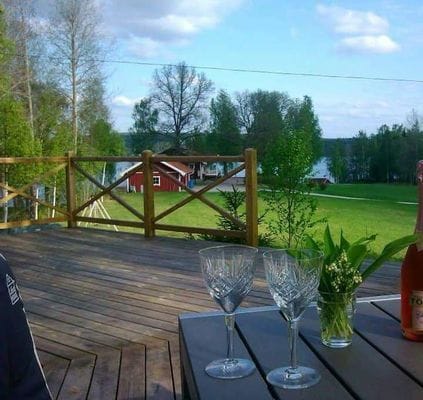 Fint hus med egen brygga . - Bild 8