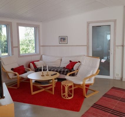 Fint hus med egen brygga . - Bild 11
