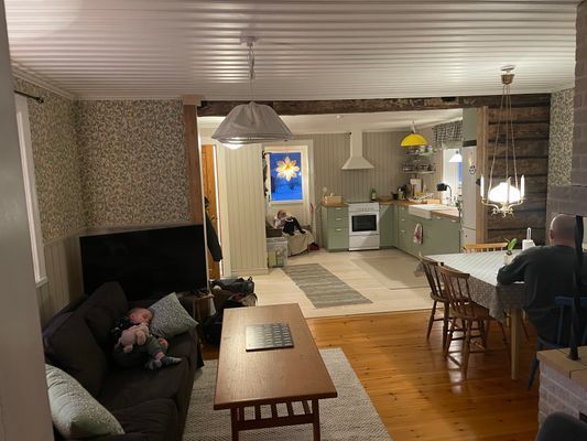 Nyrenoverad stuga i orsa Hansjö - Bild 9
