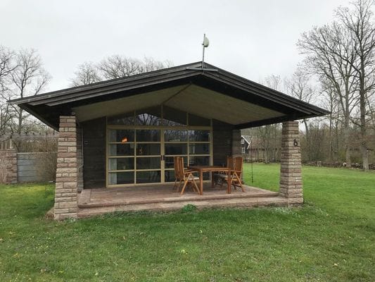 Modern vinterbonad stuga - Bild 3