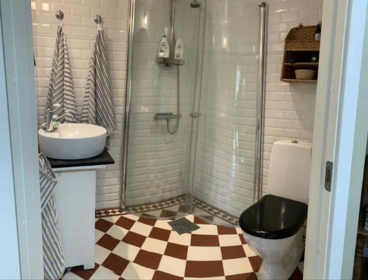 Kakelmakargården B&B, sjöutsikt centrala Mariefred - Bild 23