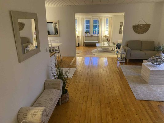 Fin välplanerad stuga med lantligt läge - Bild 5