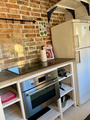 Gårdshus på hästgård i idyllisk miljö - Bild 9