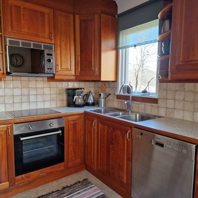 Hus med egen strand och Roddbåt - Bild 8