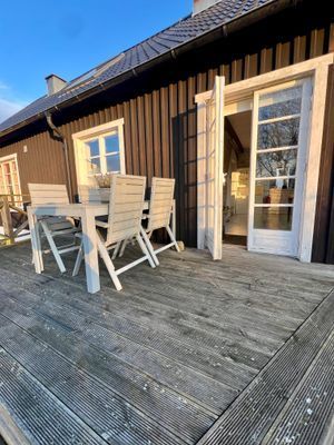 Gårdshus på hästgård i idyllisk miljö - Bild 20
