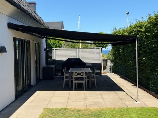 Exklusivt strandnära hus i Kivik - Bild 5