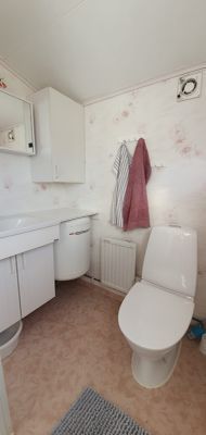 Havsnära sommarstuga i familjevänliga Grimsholmen - Bild 7