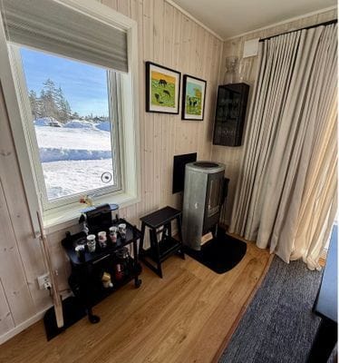 Nespresso-maskin med mjölkskummare. Glöm inte att köpa med kaffekapslar