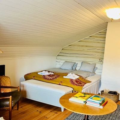 Bogsta By – Historisk Sörmlandsgård med sjöutsikt - Bild 43