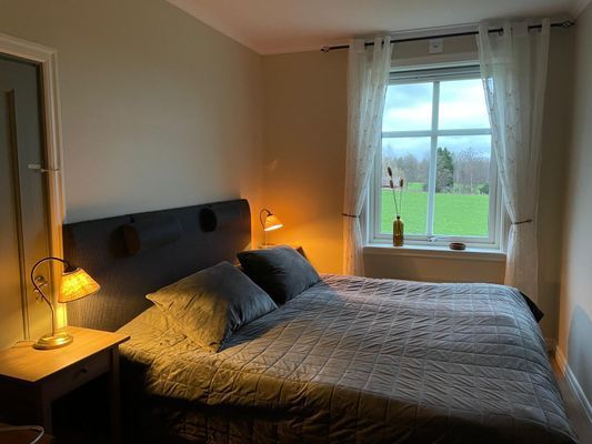 Sovrum 2 (2 enkelsängar 90x200)