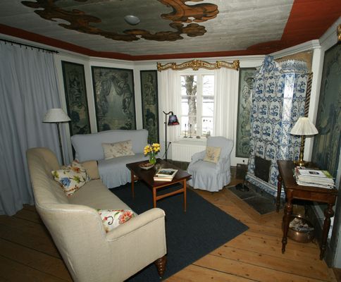 Äldre havsnära hus i Öregrund - Bild 5