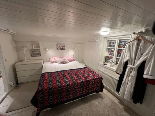 Havsnära villa med underbar utsikt i Rönnäng - Bild 29