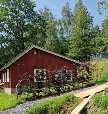 Lantlig stuga med utsikt - Bild 3