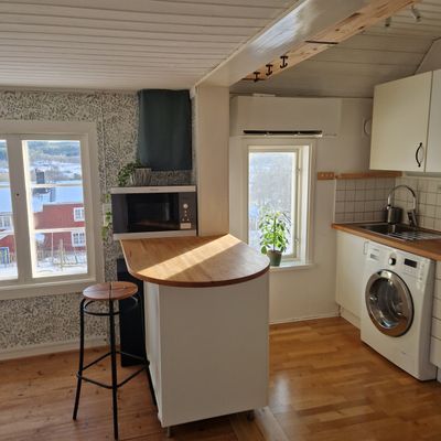 Lantlig stuga med utsikt - Bild 13