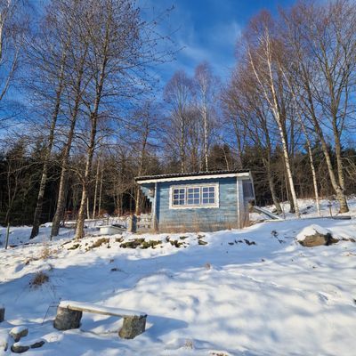 Lantlig stuga med utsikt - Bild 12