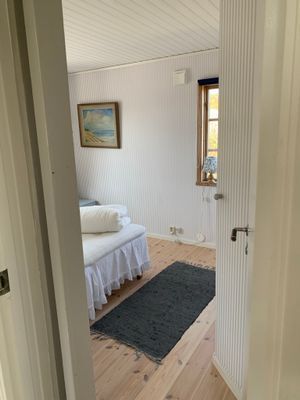 Sovrum med skön dubbelsäng