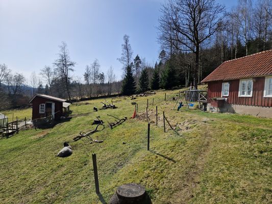 Lantlig stuga med utsikt - Bild 19