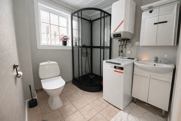 Charmig stuga 5 min med bil till Kläppen - Bild 8