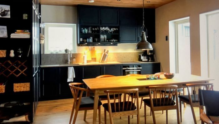 MODERN MYSIG STUGA MITT I FJÄLLANLÄGGNING - Bild 3