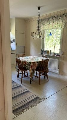 Mysig stuga nära skog och hav - Bild 7