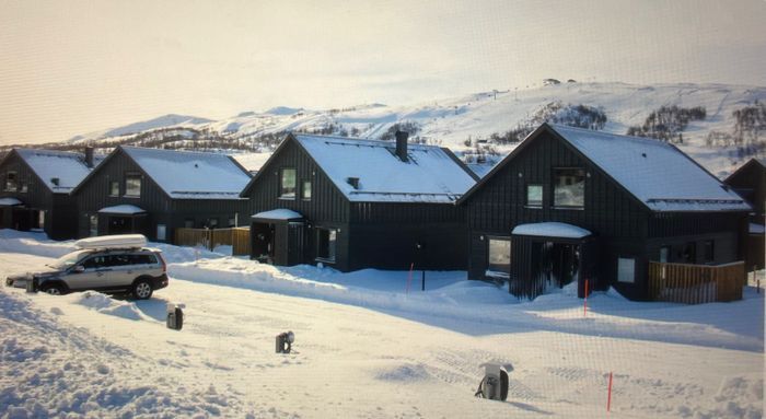 MODERN MYSIG STUGA MITT I FJÄLLANLÄGGNING - Bild 17