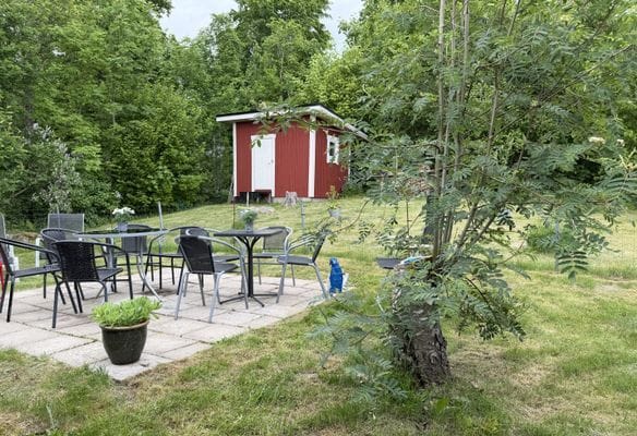 Modern stuga nära sjö i södra Småland - Bild 4