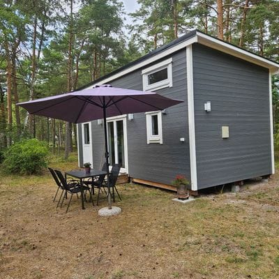 Hyr Attefallsstuga på Äspet i Åhus.