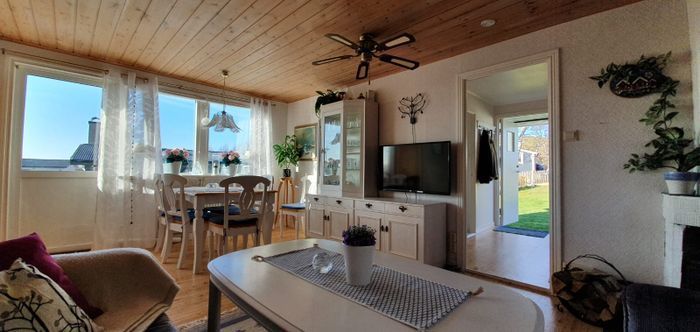 Havsnära sommarstuga i familjevänliga Grimsholmen - Bild 8