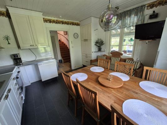 Charmigt semesterhus nära Höga Kusten – natur, lug - Bild 20
