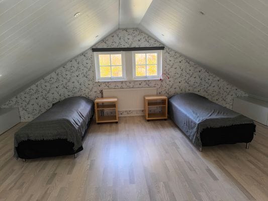 Sovrum på loft