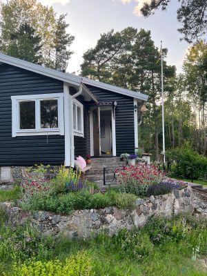 Mysigt sommarställe med bastu - Bild 13