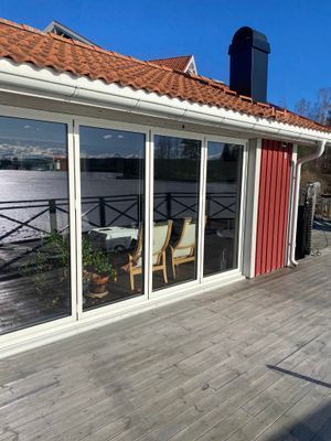 Sjötomt vid fin insjö - Bild 3