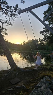 STUGA vid sjö. Fiske, svamp, bär. - Bild 18