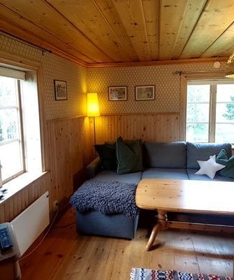 Grym stuga naturnära. Husdjuret får följa med! - Bild 9